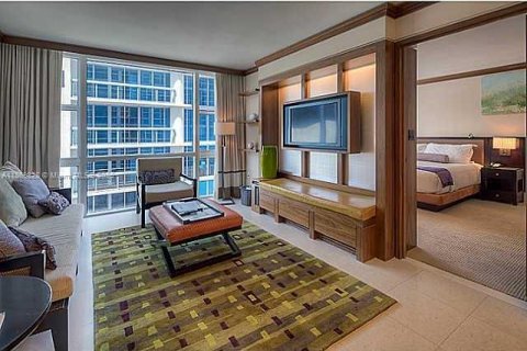 Снять в аренду кондоминиум в Майами-Бич, Флорида 2 спальни, 82.4м2, № 1928322 - фото 17