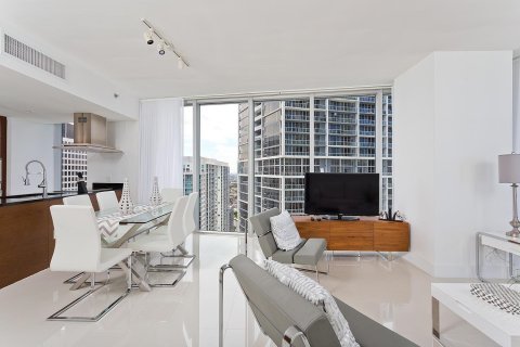 Condominio en venta en Miami, Florida, 2 dormitorios, 123.28 m2 № 2082864 - foto 6