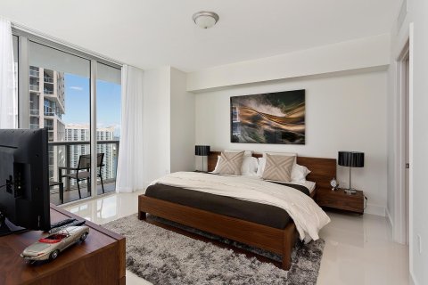 Condominio en venta en Miami, Florida, 2 dormitorios, 123.28 m2 № 2082864 - foto 14