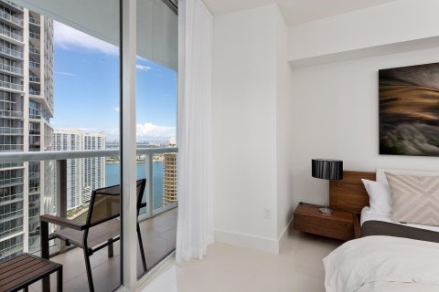 Condominio en venta en Miami, Florida, 2 dormitorios, 123.28 m2 № 2082864 - foto 17