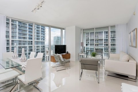 Condominio en venta en Miami, Florida, 2 dormitorios, 123.28 m2 № 2082864 - foto 4