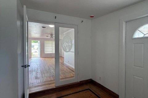 Villa ou maison à louer à Palm Beach Gardens, Floride: 4 chambres, 89.37 m2 № 2397960 - photo 8