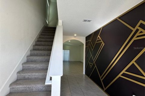 House in Wesley Chapel, Florida 5 bedrooms, 227.33 sq.m. № 2403563 - photo 4