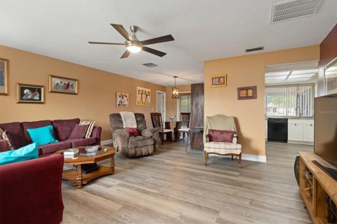 Casa en venta en Punta Gorda, Florida, 2 dormitorios, 110.93 m2 № 2113074 - foto 3