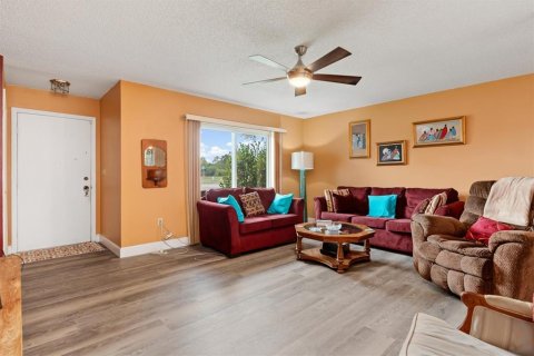Casa en venta en Punta Gorda, Florida, 2 dormitorios, 110.93 m2 № 2113074 - foto 6