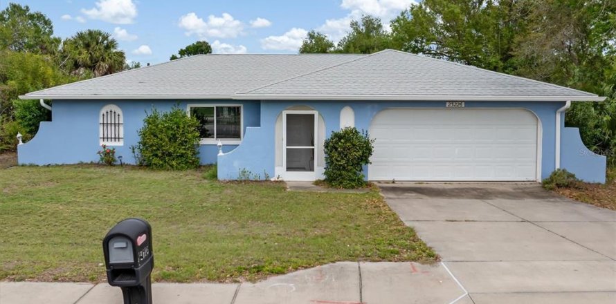 Casa en Punta Gorda, Florida 2 dormitorios, 110.93 m2 № 2113074