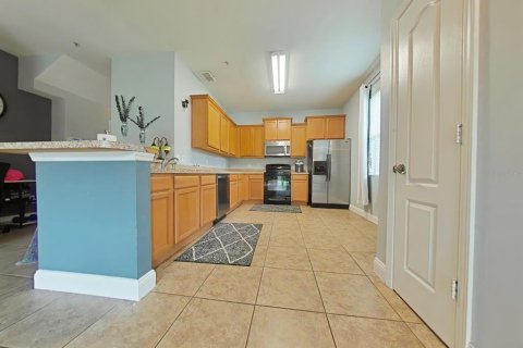 Condominio en venta en Winter Garden, Florida, 3 dormitorios, 131.83 m2 № 2101865 - foto 3