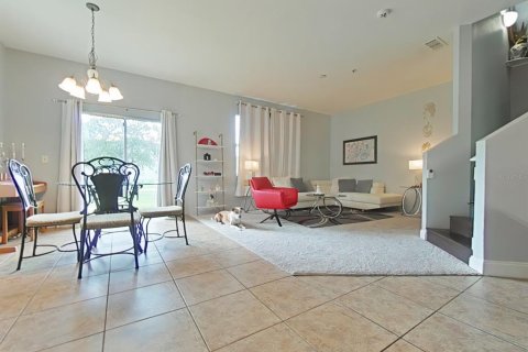 Condominio en venta en Winter Garden, Florida, 3 dormitorios, 131.83 m2 № 2101865 - foto 4