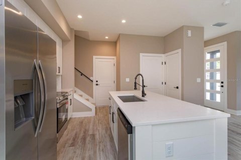 Appartement à louer à Orlando, Floride: 3 chambres, 162.67 m2 № 1917331 - photo 22