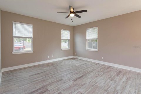 Appartement à louer à Orlando, Floride: 3 chambres, 162.67 m2 № 1917331 - photo 26