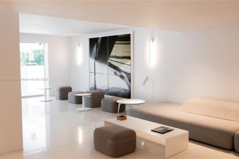 Appartement à louer à Bal Harbour, Floride: 60.11 m2 № 1761851 - photo 16