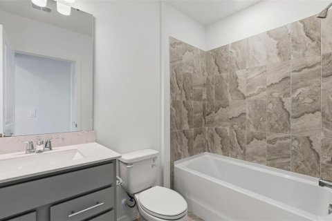 Villa ou maison à vendre à Parrish, Floride: 5 chambres, 242.94 m2 № 2418655 - photo 10