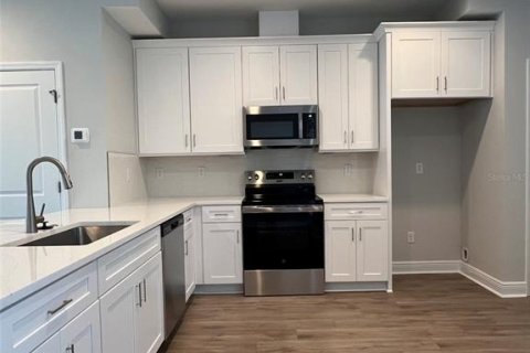 Adosado en venta en Seminole, Florida, 2 dormitorios, 142.51 m2 № 1900301 - foto 3