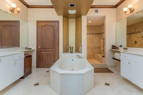 Copropriété à vendre à Doral, Floride: 3 chambres, 231.33 m2 № 1966268 - photo 7