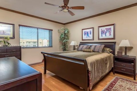 Copropriété à vendre à Doral, Floride: 3 chambres, 231.33 m2 № 1966268 - photo 5