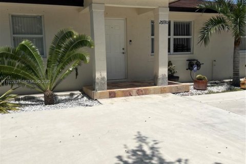 Villa ou maison à vendre à Homestead, Floride: 3 chambres, 111.48 m2 № 1976852 - photo 7