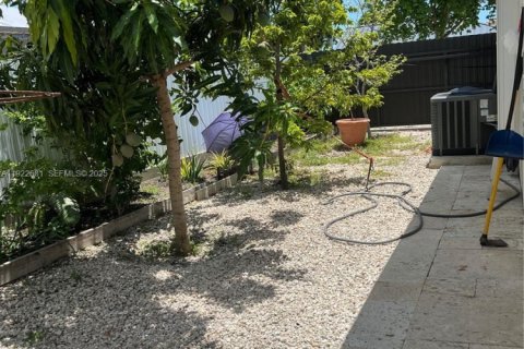 Villa ou maison à vendre à Homestead, Floride: 3 chambres, 111.48 m2 № 1976852 - photo 9