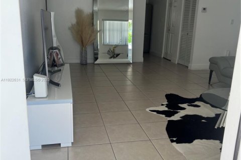 Villa ou maison à vendre à Homestead, Floride: 3 chambres, 111.48 m2 № 1976852 - photo 5