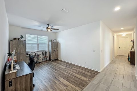 Casa en venta en Groveland, Florida, 4 dormitorios, 194.54 m2 № 1755598 - foto 9
