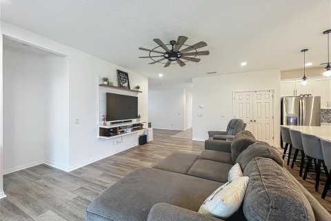 Casa en venta en Groveland, Florida, 4 dormitorios, 194.54 m2 № 1755598 - foto 13