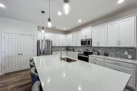 Casa en venta en Groveland, Florida, 4 dormitorios, 194.54 m2 № 1755598 - foto 19