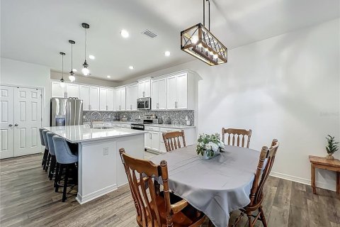 Casa en venta en Groveland, Florida, 4 dormitorios, 194.54 m2 № 1755598 - foto 21