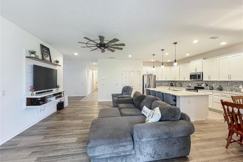 Casa en venta en Groveland, Florida, 4 dormitorios, 194.54 m2 № 1755598 - foto 12