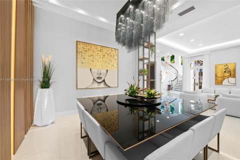 House in Aventura, Florida 5 bedrooms, 669.08 sq.m. № 1951094 - photo 23
