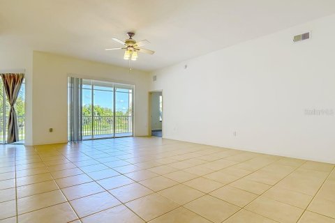 House in Fort Myers, Florida 3 bedrooms, 169.92 sq.m. № 1894439 - photo 6