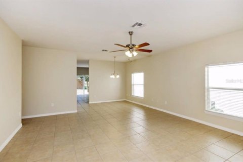House in Winter Park, Florida 3 bedrooms, 130.9 sq.m. № 1898466 - photo 5