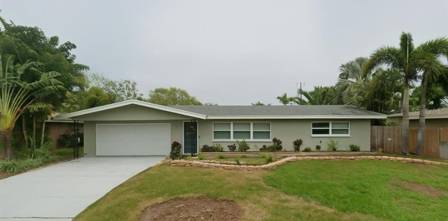 Casa en Winter Park, Florida 3 dormitorios, 130.9 m2 № 1898466