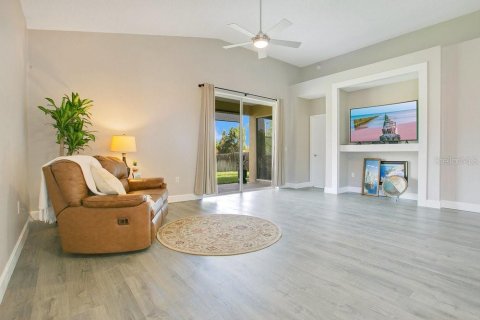 Casa en venta en DeBary, Florida, 3 dormitorios, 189.71 m2 № 1758417 - foto 15
