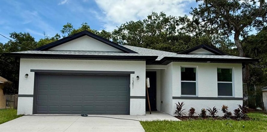 House in Sanford, Florida 4 bedrooms, 159.79 sq.m. № 1822988