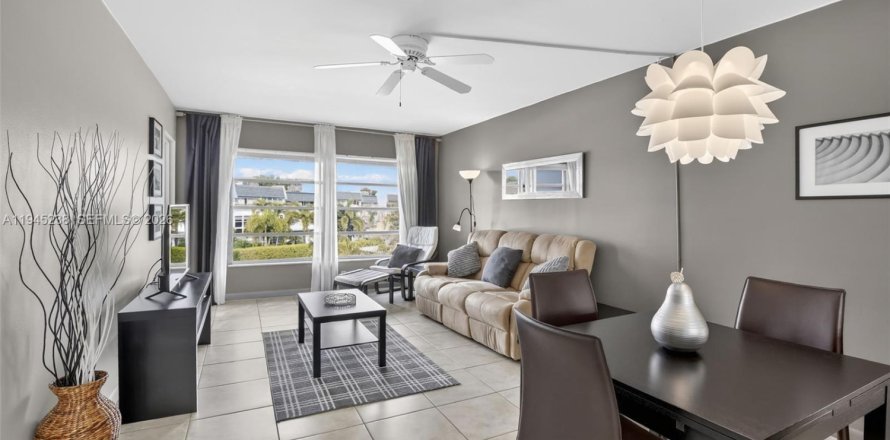 Condo in Margate, Florida, 1 bedroom  № 2005265