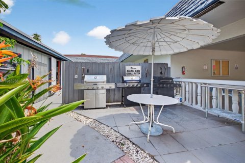 Condo in Margate, Florida, 1 bedroom  № 2005265 - photo 26