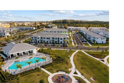 Touwnhouse à vendre à Homestead, Floride: 3 chambres, 123.37 m2 № 1990426 - photo 1