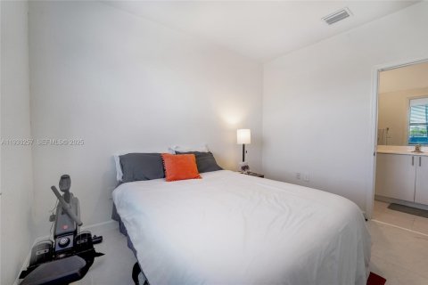 Touwnhouse à vendre à Homestead, Floride: 3 chambres, 123.37 m2 № 1990426 - photo 10