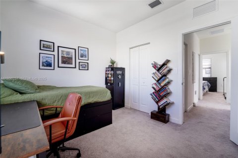 Touwnhouse à vendre à Homestead, Floride: 3 chambres, 123.37 m2 № 1990426 - photo 17