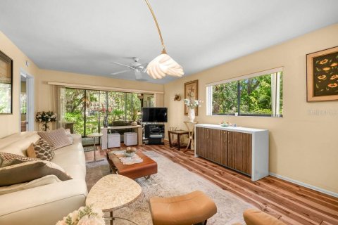 Condo in Sarasota, Florida, 2 bedrooms № 2166887 - photo 7