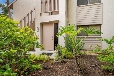 Condo in Sarasota, Florida, 2 bedrooms № 2166887 - photo 23