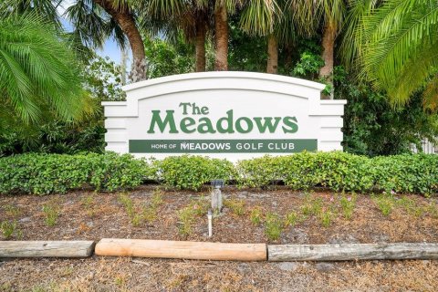 Condo in Sarasota, Florida, 2 bedrooms № 2166887 - photo 2