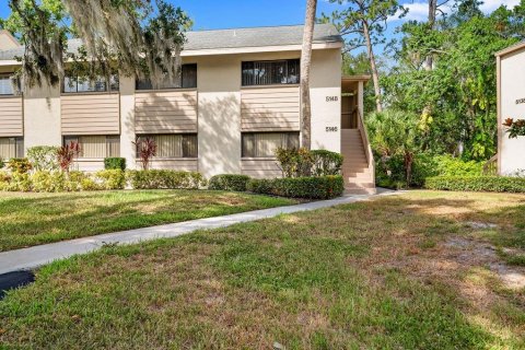 Condo in Sarasota, Florida, 2 bedrooms  № 2166887