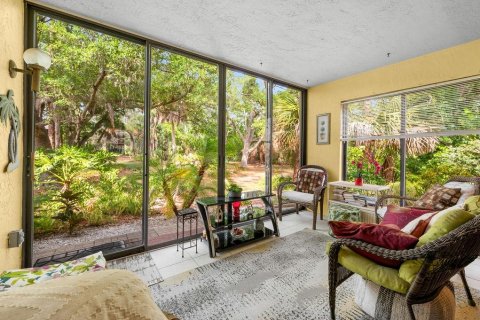 Condo in Sarasota, Florida, 2 bedrooms № 2166887 - photo 19