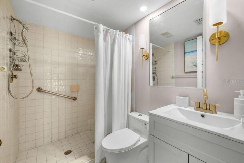Condo in Sarasota, Florida, 2 bedrooms № 2166887 - photo 11