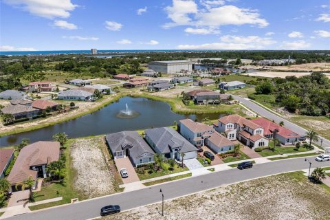 Villa ou maison à vendre à Palm Coast, Floride: 3 chambres, 212.56 m2 № 2149234 - photo 5