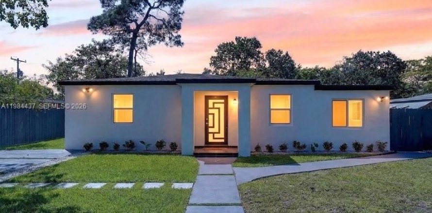 Дом в Норт-Майами, Флорида 3 спальни, 136.19м2 № 2052341