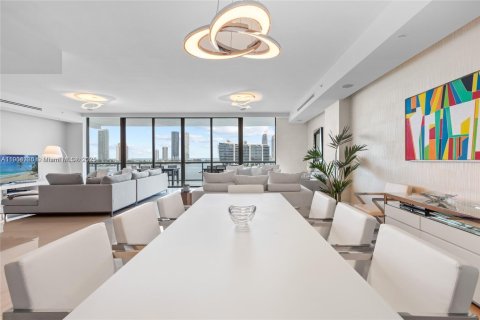 Copropriété à vendre à Aventura, Floride: 4 chambres, 353.12 m2 № 1956493 - photo 14