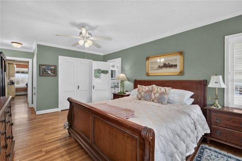 House in Eustis, Florida 3 bedrooms, 166.67 sq.m. № 2422688 - photo 24