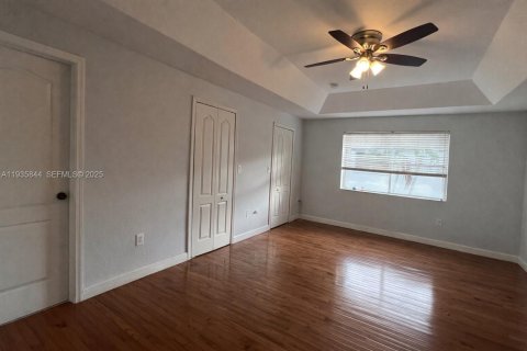 Adosado en alquiler en Miramar, Florida, 3 dormitorios, 153.29 m2 № 1993958 - foto 6