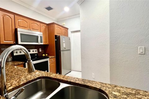 Adosado en alquiler en Miramar, Florida, 3 dormitorios, 153.29 m2 № 1993958 - foto 3